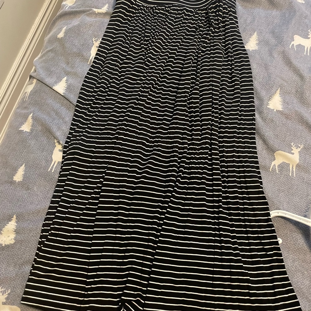Dress - Picture 7 of 16